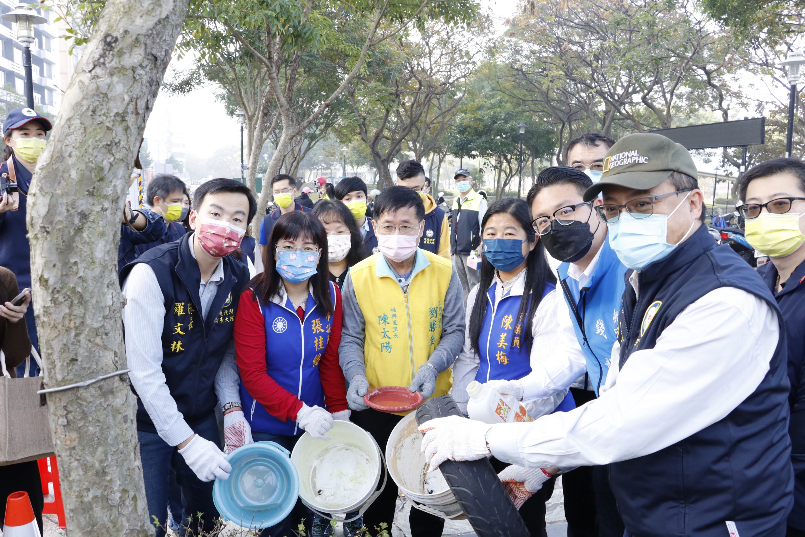 桃園市112年度環境清潔週活動起跑嘍-市府攜手市民一起拚掃迎兔年2-scaled.jpg